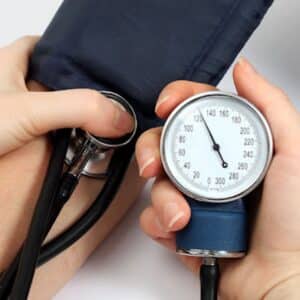 La Importancia de Monitorearla Regularmente Presión Arterial